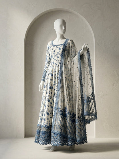 Luxury Lawn 3-Piece Heavy Embroidered Suit with Net Dupatta | Most Viral Code 2026 | Summer Collection