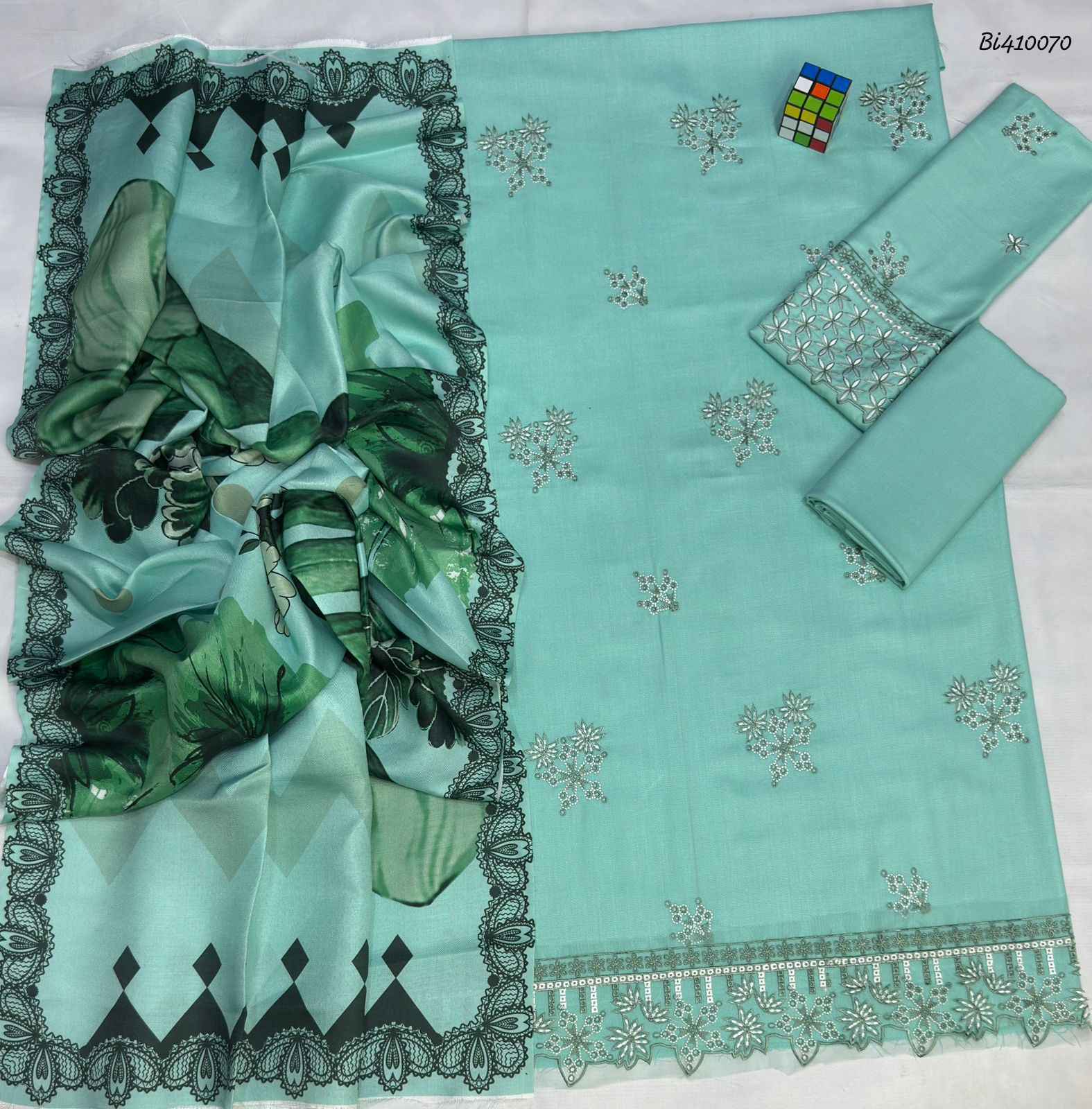 Ikhwan Unstitched – Farasha 5115 Premium Dhanak Embroidered Winter Suit